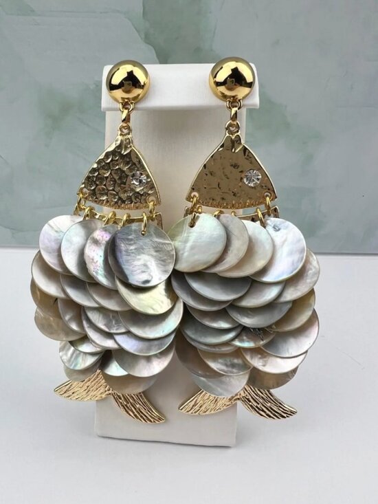 Gold Silver Starfish Earrings for Women SeaShell Shell  Gold Shell Drop Earrings, Ocean Inspired Jewelry, Beach and Vacation Earrings